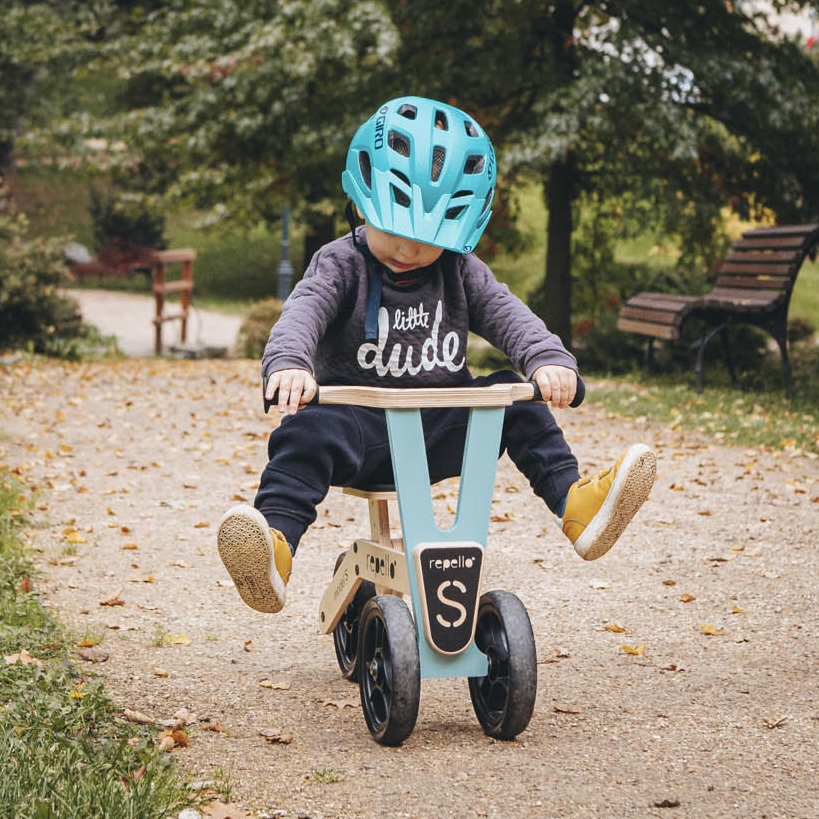RePello český výrobce ergonomických odrážel a motorických hraček