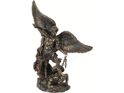 Soška Archanděl Michael s mečem