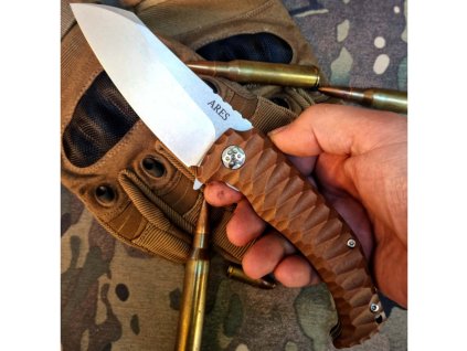 19116 zaviraci nuz dachs ares stonewash n690 linerlock axialni loziska hnedy