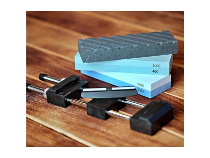 23573 sada brusnych kamenu vcetne plastoveho voditka srovnavace a drzaku zacatecnik