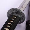 Katana Yuto s tmavě červenou pochvou
