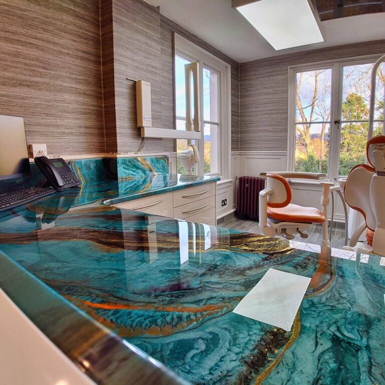 Epoxi nebo Epoxy Design? Jaký název je správně