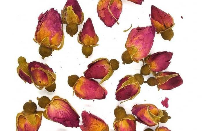 Jak sušit květy a další ozdoby do pryskyřice