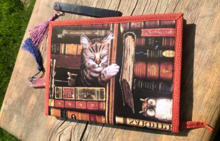 Veselé kabátky na knihy  aneb látkové obaly na knihy od Vanezy