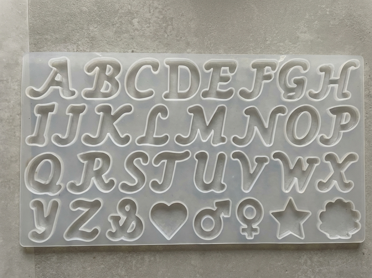 Výroba kľúčenky z živice