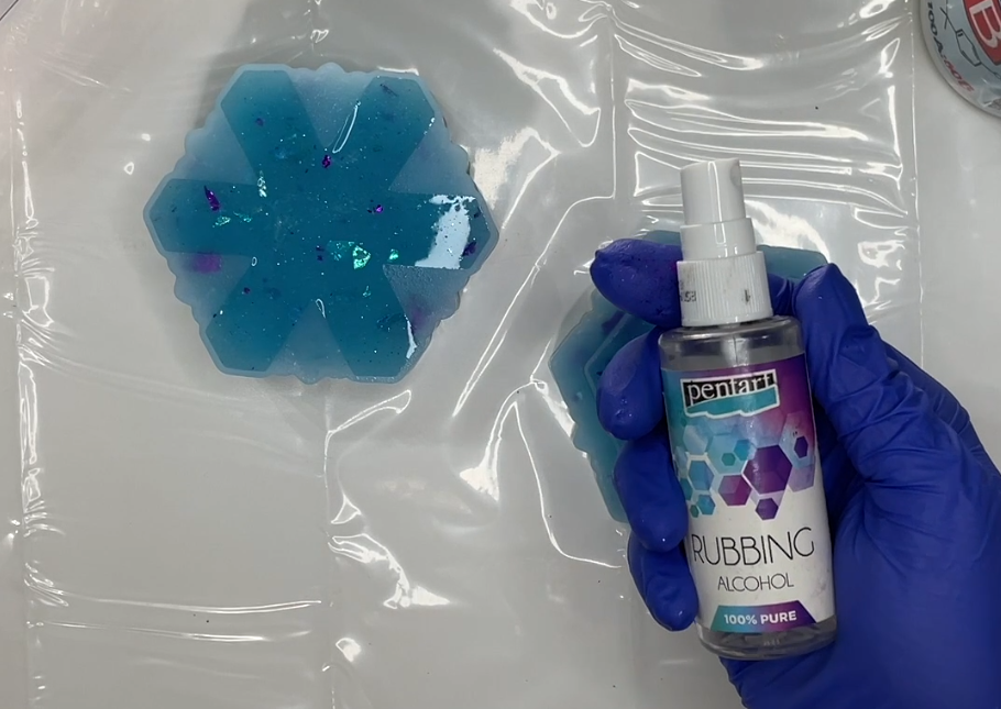 Výroba krabičky z pryskyřice