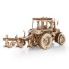 Dřevěná 3D stavebnice — traktor Belarus-82.3 s pluhem