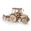 Dřevěná 3D stavebnice — traktor Belarus-82.3 s pluhem