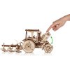 Dřevěná 3D stavebnice — traktor Belarus-82.3 s pluhem