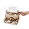 Dřevěná 3D stavebnice — psací stroj