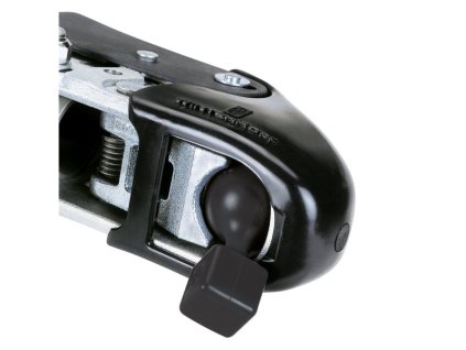 2aaed3d885d20a6e2f958a53a651c1d7cc816d46 127470 00 H 13 FAN thumbnail 2000px 72ppi