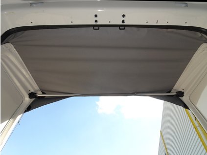 Zadní sluneční stříška pro VW T5/T6/T6.1 s křídlovými dveřmi