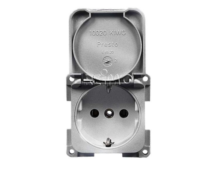 Vestavěná zásuvka 230V - stříbrná