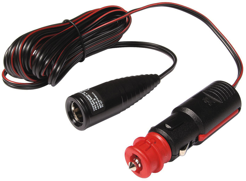 Prodlužovací kabel s univerzální zástrčkou a spojkou pro standardní zástrčky