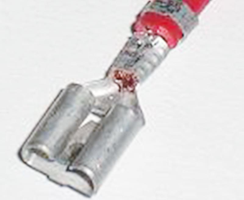 Plochá zástrčková objímka 4,0-6,0