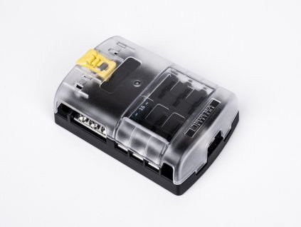 290017 rozdelovac napajeni bluesea st se sestinasobnym drzakem pojistek a uzemnenim z namorniho sektoru