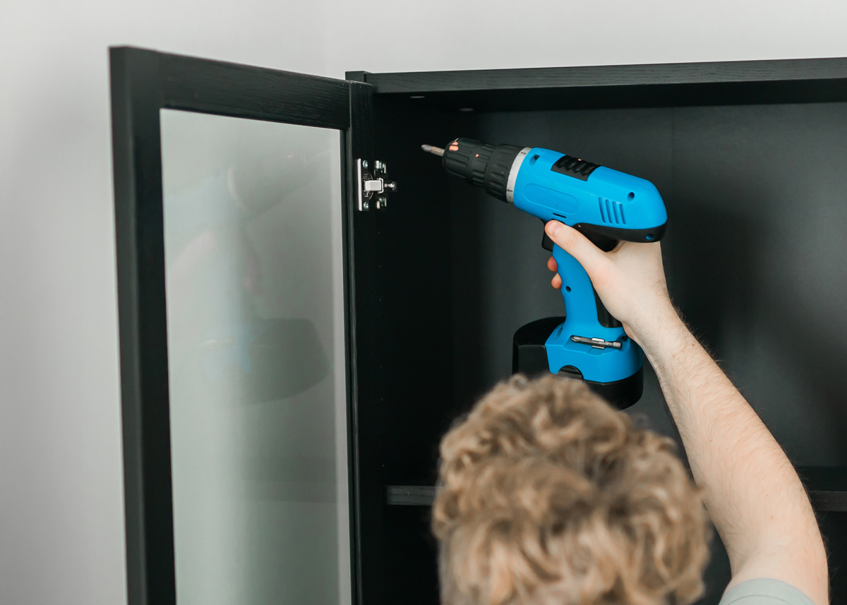 Jak pro deskový nábytek vypočítáváme dopravu a montáže