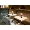 Pohodlná kvalitní lavice v krásné kavárně | Ressed