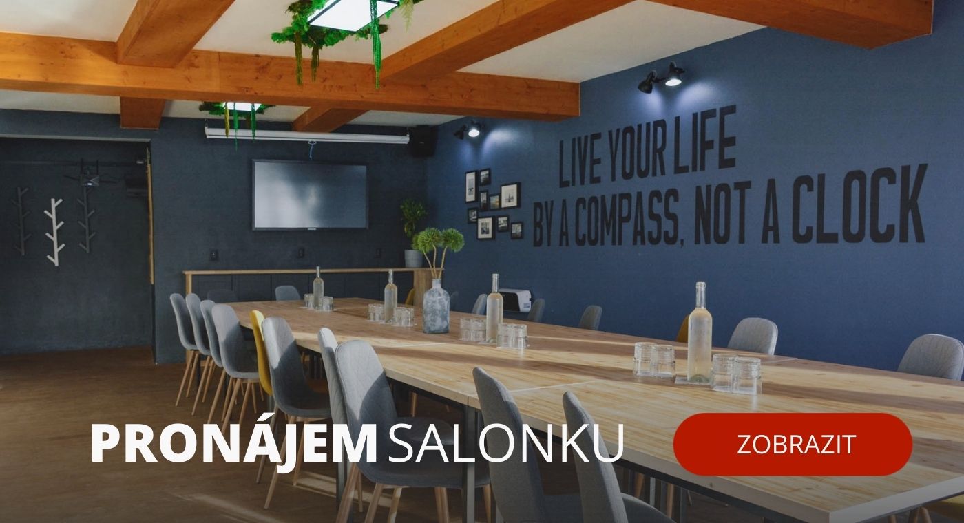 Pronájem salonku YC Cere v Restauraci Podolka na Praze 4 – soukromý prostor pro oslavy, firemní akce a setkání