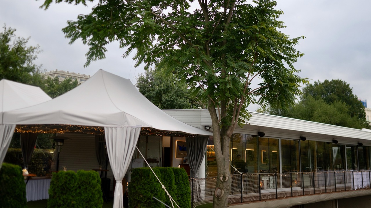 Klubovna YC CERE – interiér 3