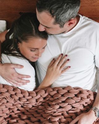 Klid nemusí být jen o samotě. 🤍 Když se cítíte v bezpečí, tělo může konečně zpomalit. Pro chvíle, kdy se chcete jen na...