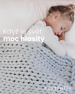 Některé děti vnímají svět intenzivněji. Zvuky, doteky, emoce. A někdy toho může být prostě moc. Jemné, rovnoměrné obejmutí...