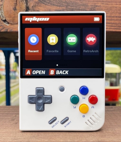 miyoo-mini-plus-vychozi-os-menu-600px