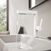 Hansgrohe Finoris Umývadlová batéria 230, s výpustom Push-Open a výsuvnou spŕškou, EcoSmart, matná biela 76063700-HG