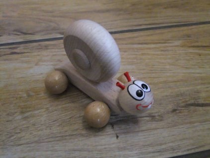 Šnek na kolečkách - 10 cm