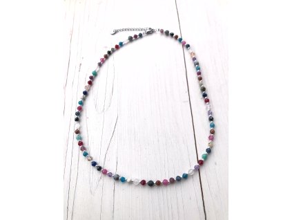 minerální náhrdelník choker
