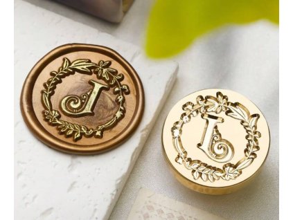 pečetidlo s písmenem J