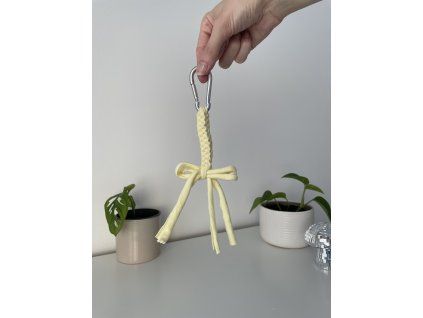 Kľúčenka špagetka butter yellow