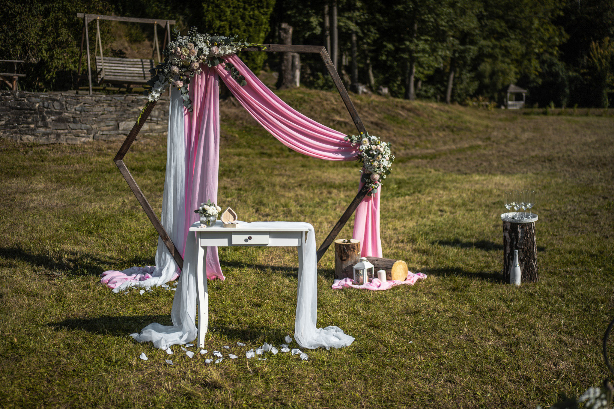 Slavobrána - Hexagon