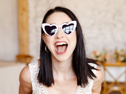 Svatební brýle ve tvaru srdce