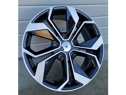 Alu kola design Renault 17x7 5x114,3 ET45 66,1 černé