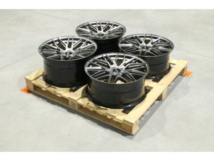 Set of JR28 20x8,5 ET35 + 20x10 ET35 5x120 Hyper Black (PCD 5x120, ET 35)