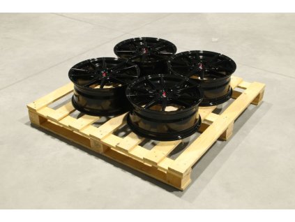 Set of JR21 17x7 ET40 4x100 Gloss Black (PCD 4x100, ET 40, Rozměr 17x7)