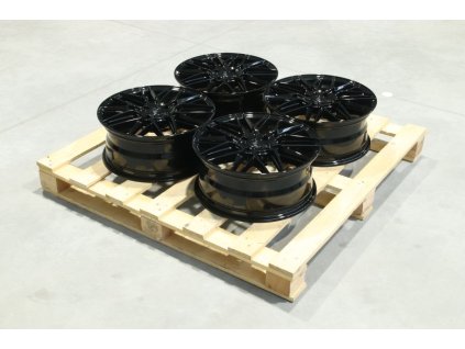 Set of JR28 17x7 ET35 4x108 Gloss Black