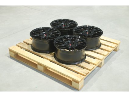 Set of JR18 16x7 ET25 5x108 Gloss Black (PCD 5x108, ET 25)