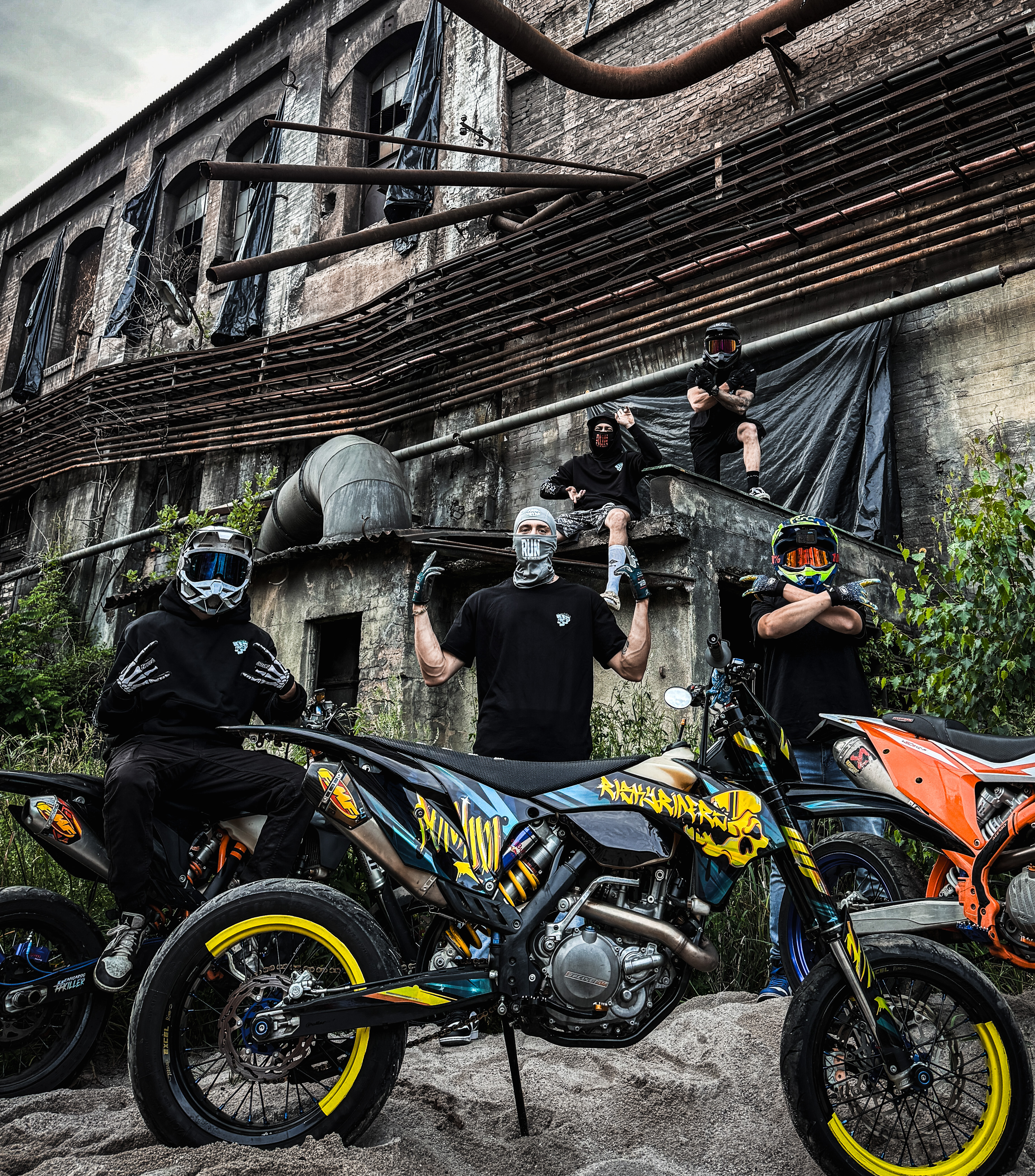 PSX_20250623_222341_edited2