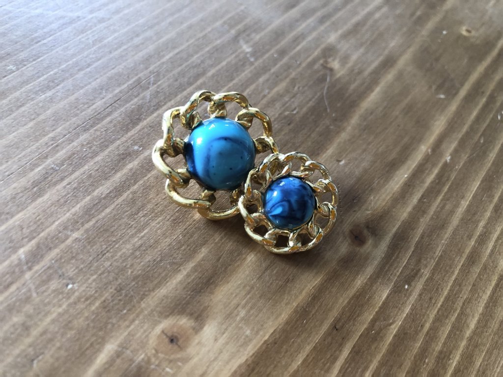 Vintage knoflík ve stylu Chanel s tyrkysovým středem