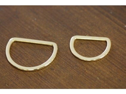 Jednoduchá zlatá spona půlkruh