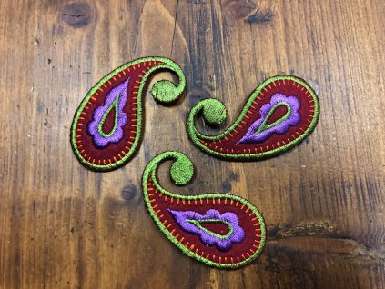 Nažehlovací aplikace "paisley"