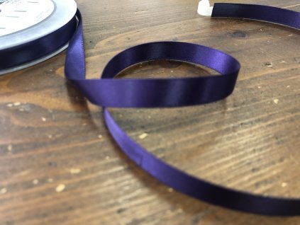 4126F2B0 AE08 4CFD 8A1D 67FA25D2BEF0