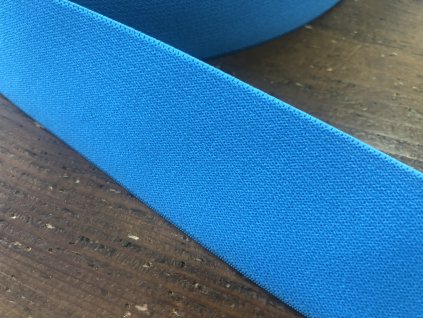 8F3FA704 1FDA 4CF4 BBFA 7A3B0FF157F1