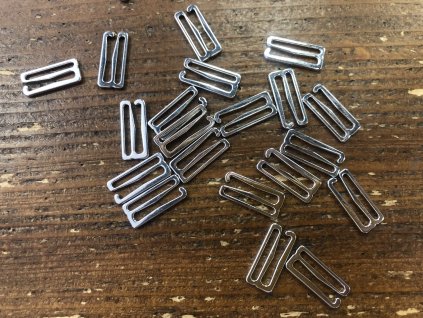 A15B2553 70AB 41EE B5CD A7A735867664