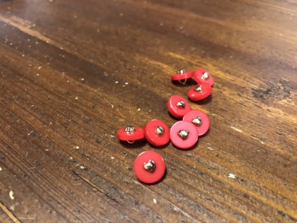 F7447593 E74D 4D40 B97B F522F30B349D