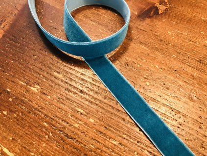 71C5AE4D FA4B 4F05 90F7 C8A86E0DE10B