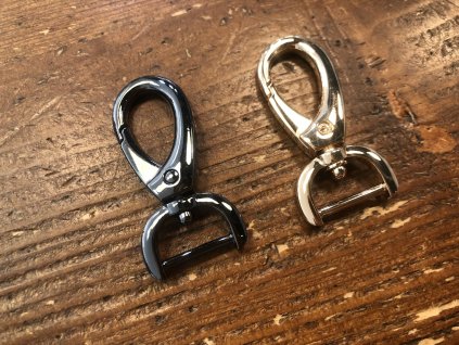 D435EBA5 E939 48A9 B241 EEF5E2C9CA87