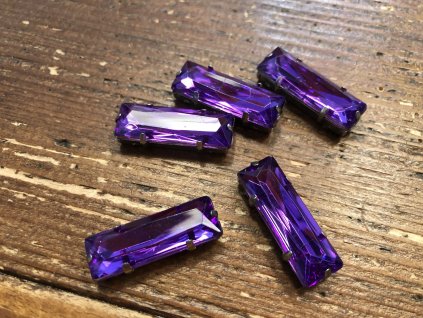 B5A3DD73 5DEE 474D AE94 BFF8E9DDEA2F